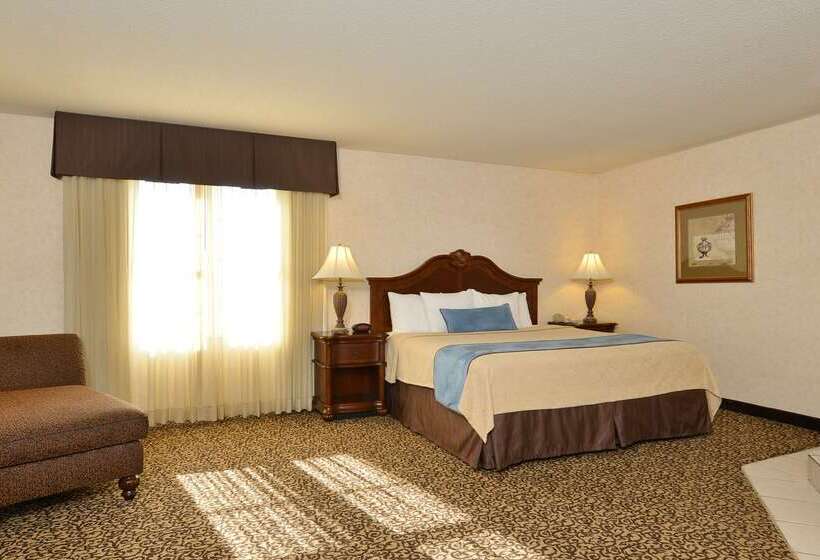 בית מלון כפרי Best Western Plus Steeplegate Inn