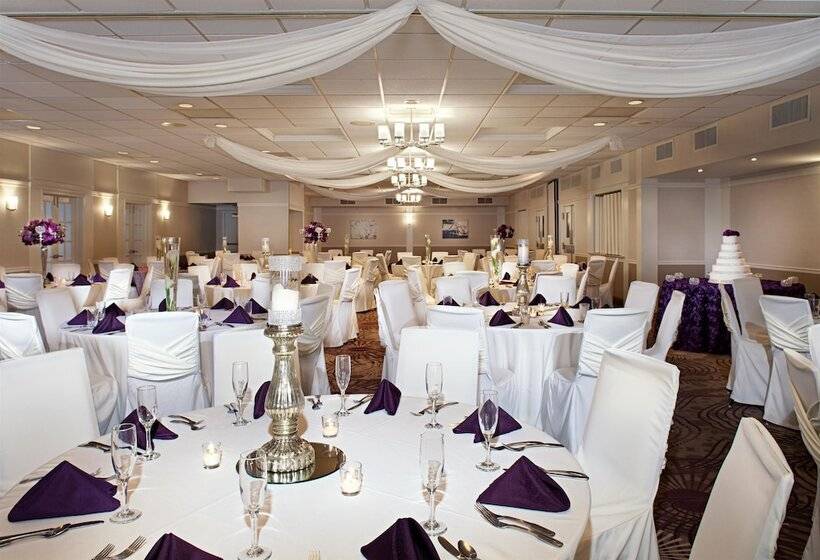 בית מלון כפרי Best Western Plus Steeplegate Inn