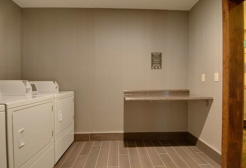 호텔 Best Western Plus Truckeetahoe