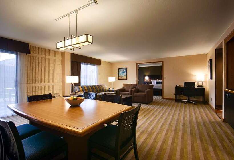 فندق Best Western Plus University Inn