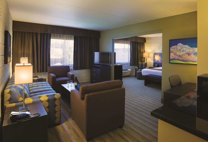 ホテル Best Western Plus University Inn