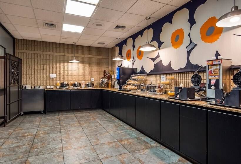 ホテル Best Western Plus University Inn