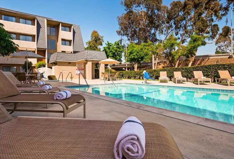 فندق Best Western Plus West Covina Inn