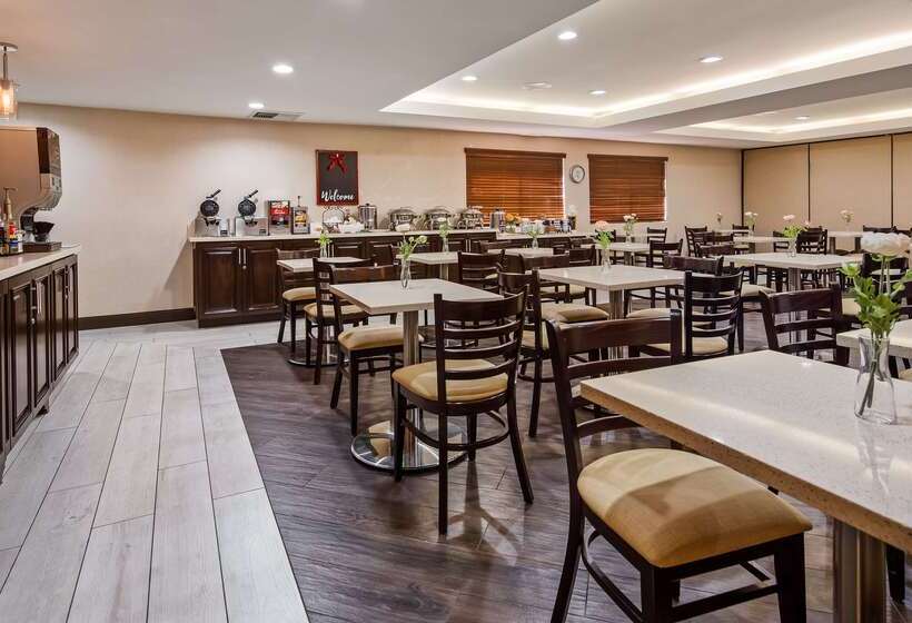 בית מלון כפרי Best Western Plus West Covina Inn