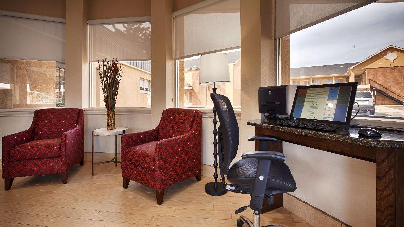 בית מלון כפרי Best Western Red Carpet Inn Hereford