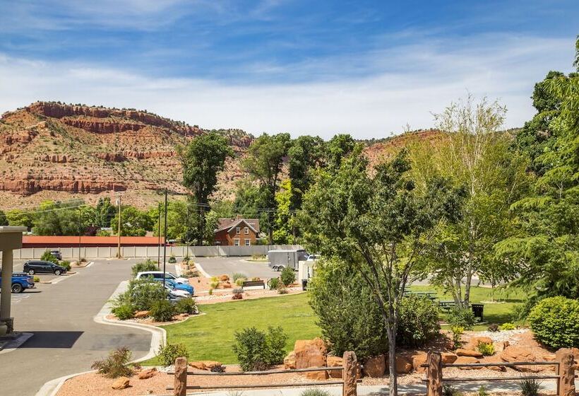 هتل Best Western Red Hills