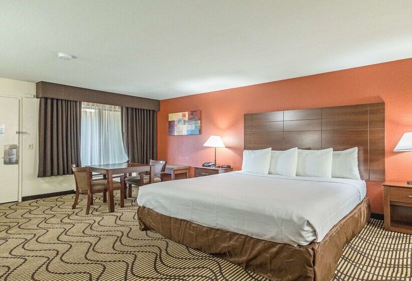 Отель Best Western Roseville Inn