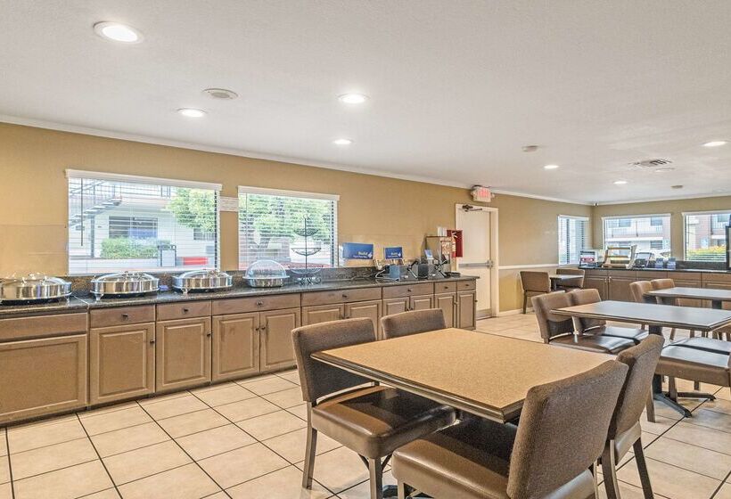 Отель Best Western Roseville Inn