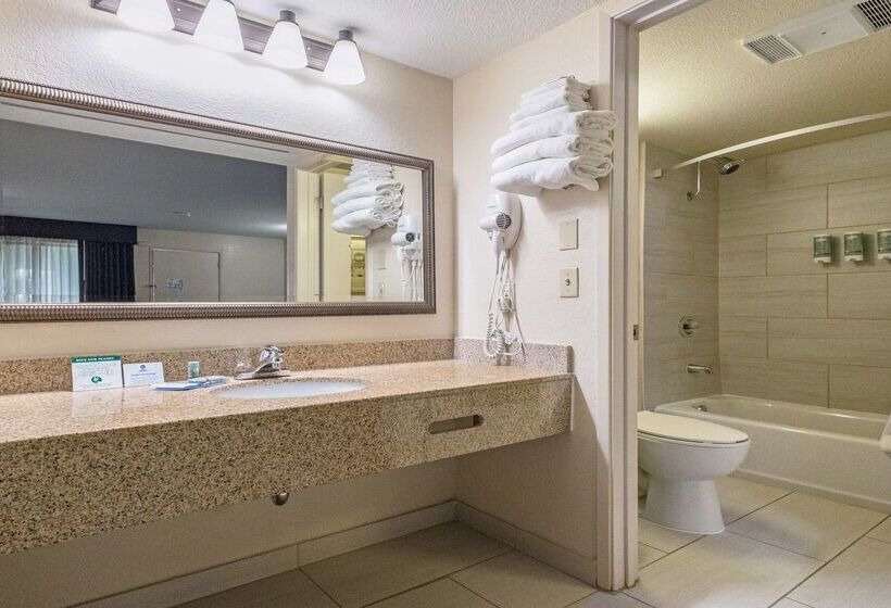 Отель Best Western Roseville Inn