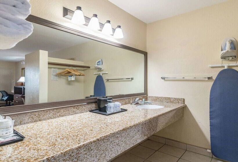 Отель Best Western Roseville Inn