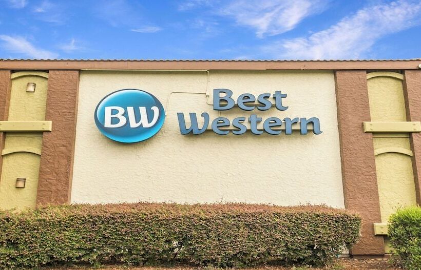 Отель Best Western Roseville Inn