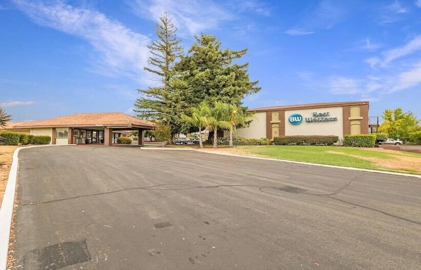 Отель Best Western Roseville Inn