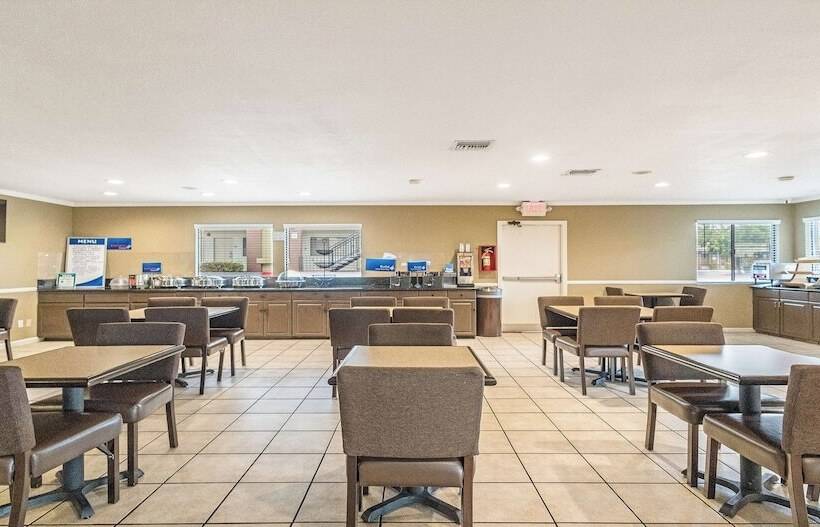 Отель Best Western Roseville Inn