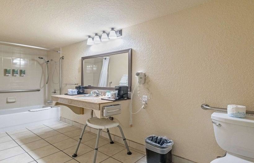 Отель Best Western Roseville Inn