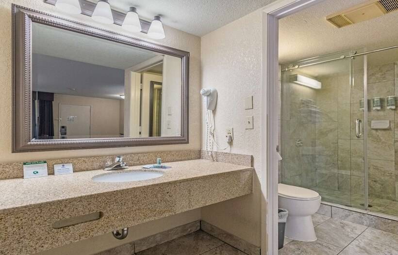 Отель Best Western Roseville Inn