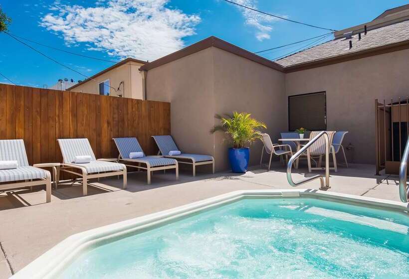 فندق Best Western Royal Palace Inn & Suites