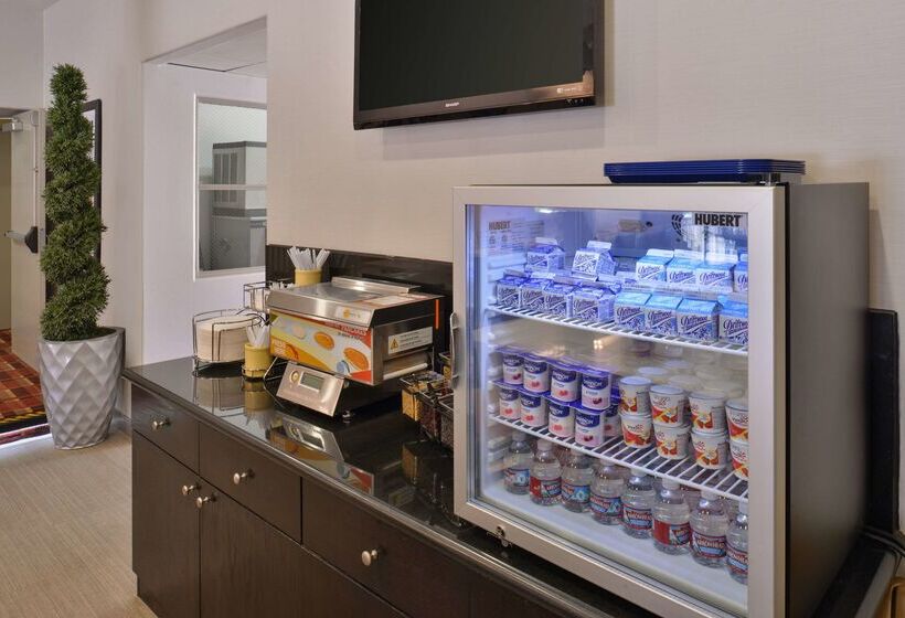 فندق Best Western Royal Palace Inn & Suites