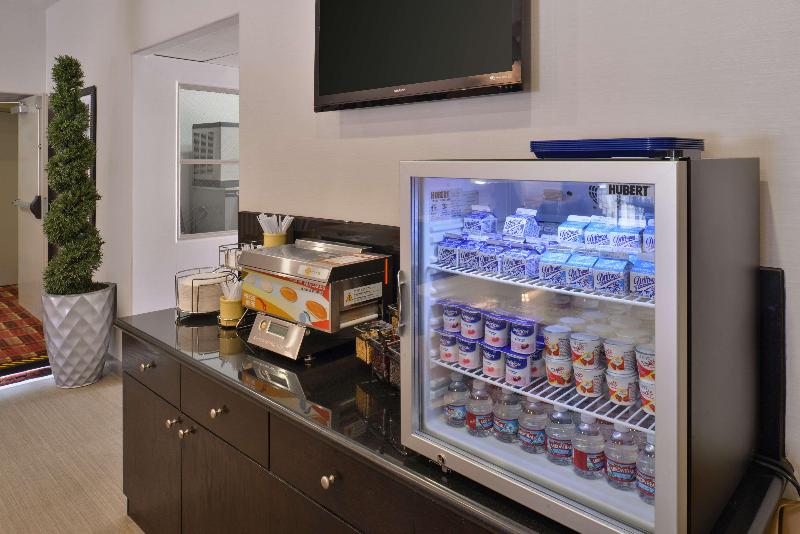 فندق Best Western Royal Palace Inn & Suites