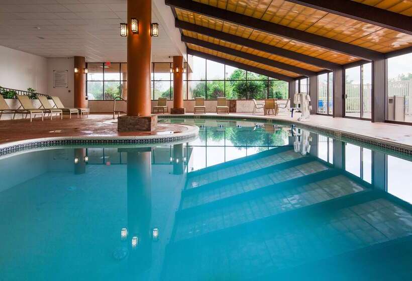 Best Western Royal Plaza Hotel And Trade Center