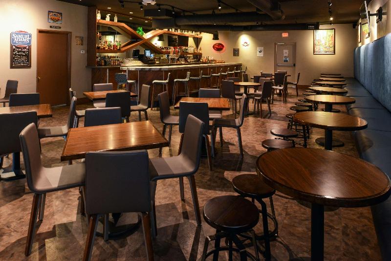 هتل Best Western Royal Sun Inn & Suites