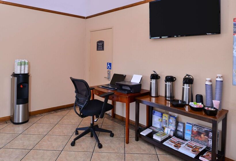 فندق Best Western Santee Lodge