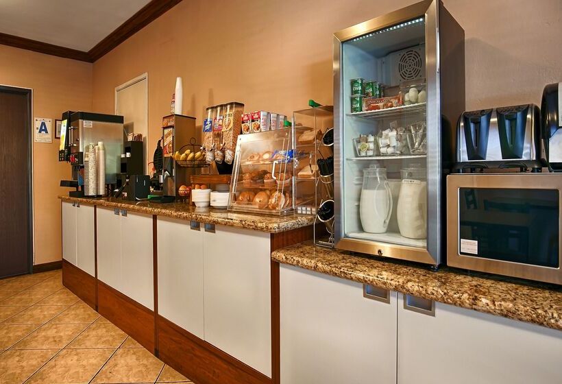 فندق Best Western Santee Lodge