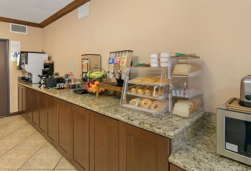 فندق Best Western Santee Lodge