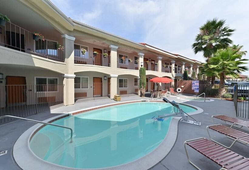 فندق Best Western Santee Lodge