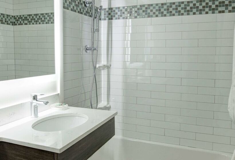 فندق Best Western Sea Island Inn