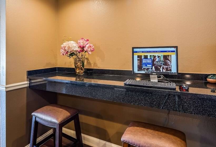 酒店 Best Western Shelbyville Lodge