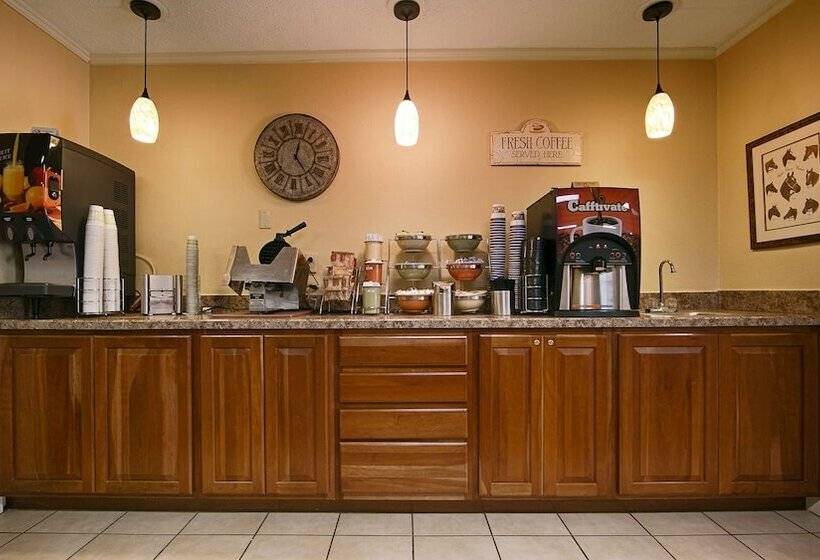 酒店 Best Western Shelbyville Lodge