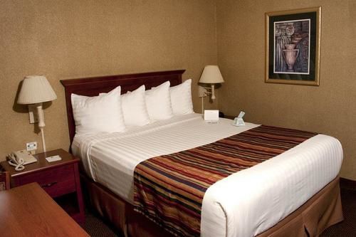 فندق Best Western Sherwood Inn