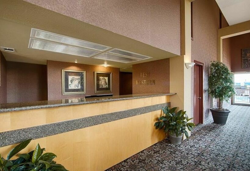 فندق Best Western Sherwood Inn