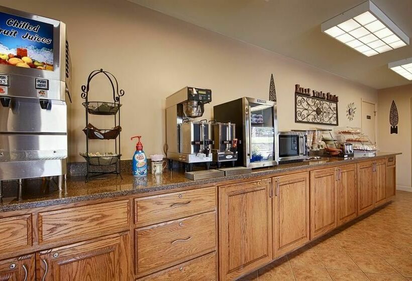 فندق Best Western Sherwood Inn