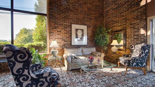 فندق Best Western Sherwood Inn