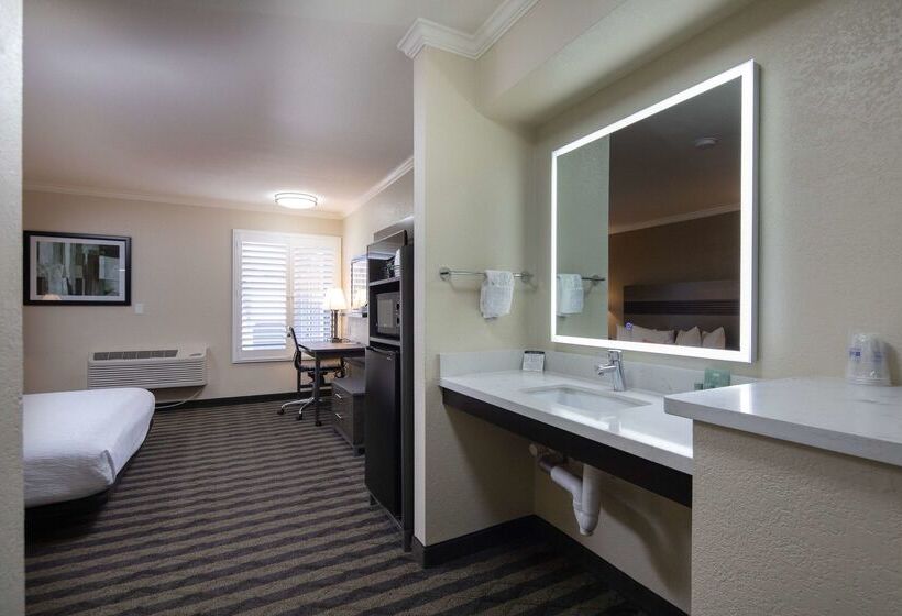 בית מלון כפרי Best Western Silicon Valley Inn