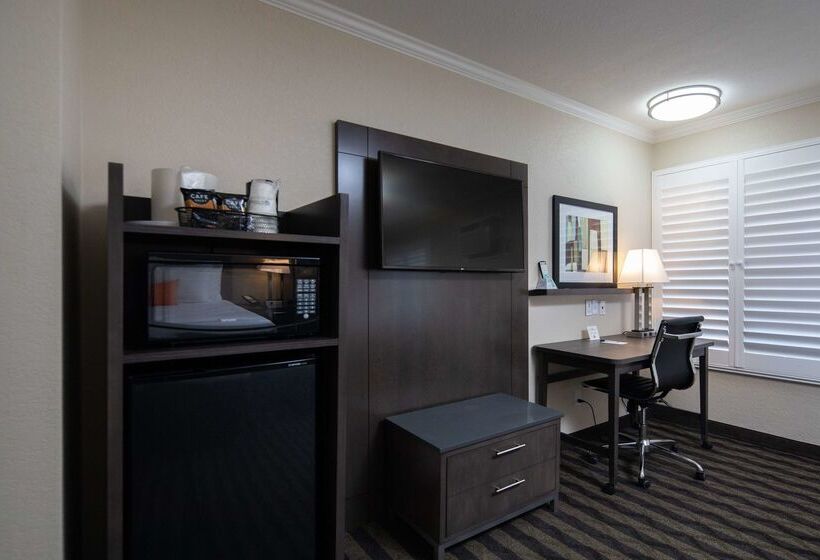 בית מלון כפרי Best Western Silicon Valley Inn