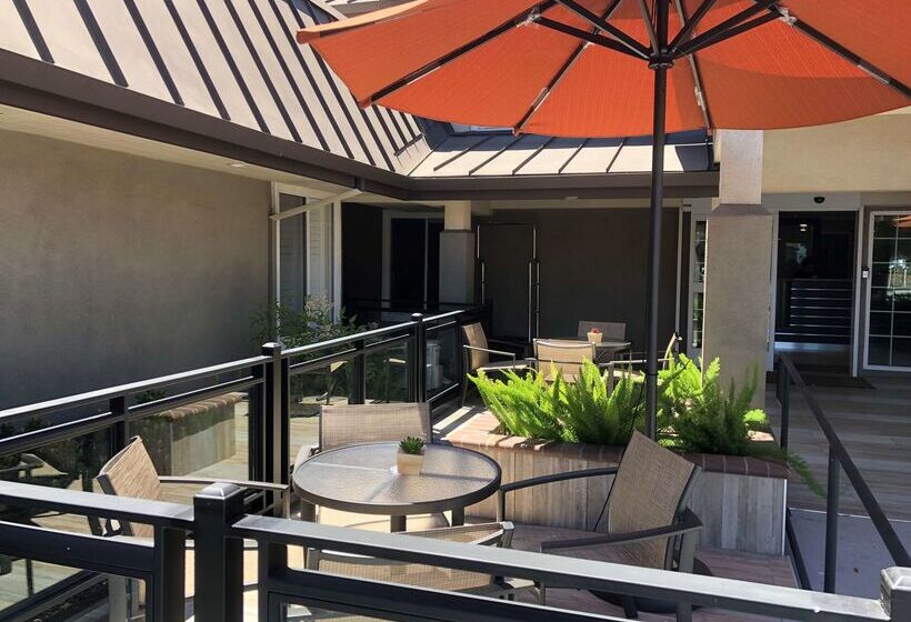 בית מלון כפרי Best Western Silicon Valley Inn