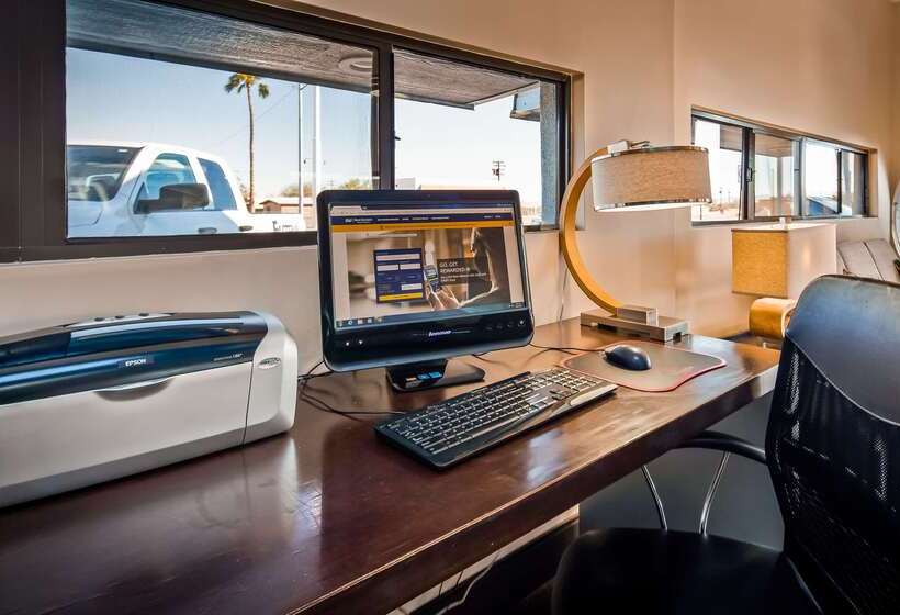 فندق Best Western Space Age Lodge