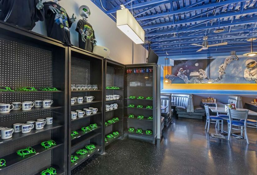 فندق Best Western Space Age Lodge