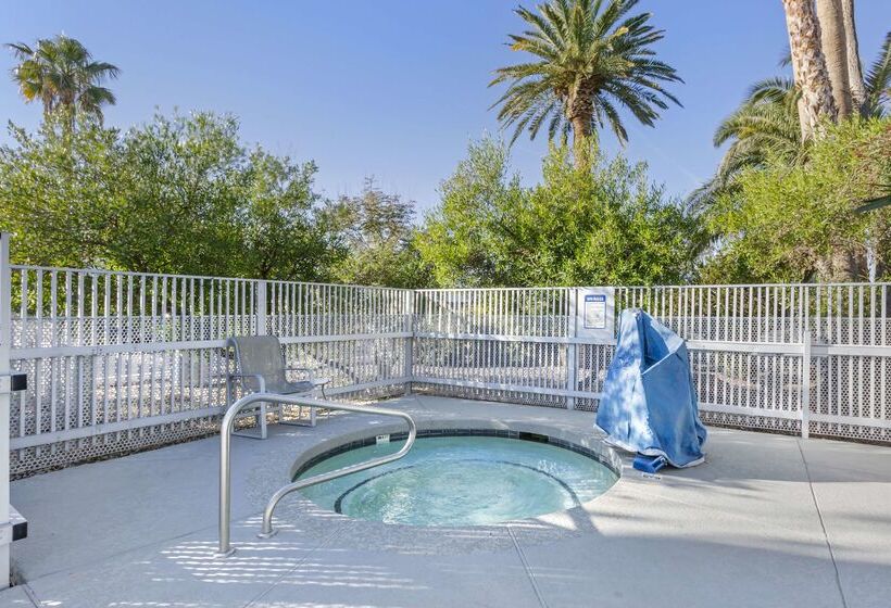 فندق Best Western Space Age Lodge