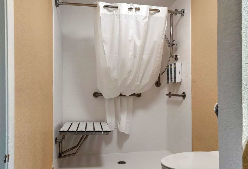 Отель Best Western Space Shuttle Inn