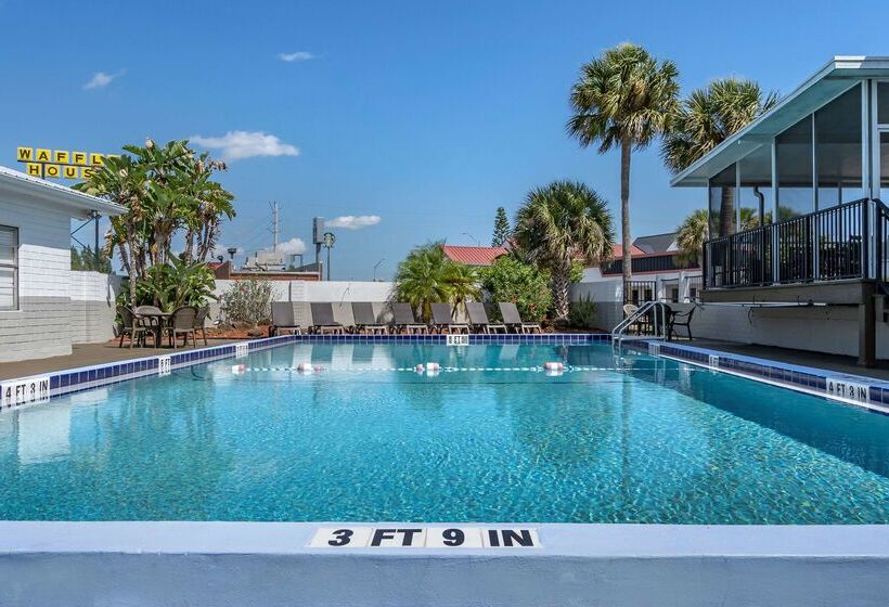 فندق Best Western Space Shuttle Inn