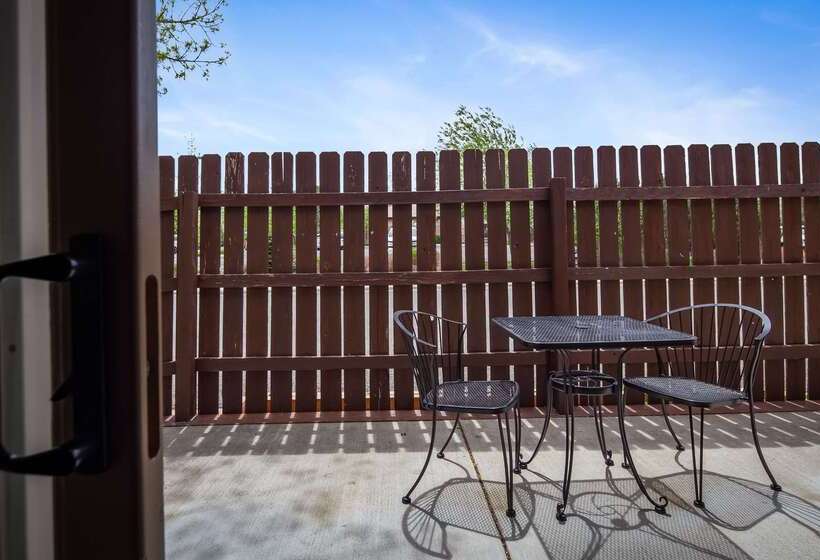 ホテル Best Western Sunset Inn