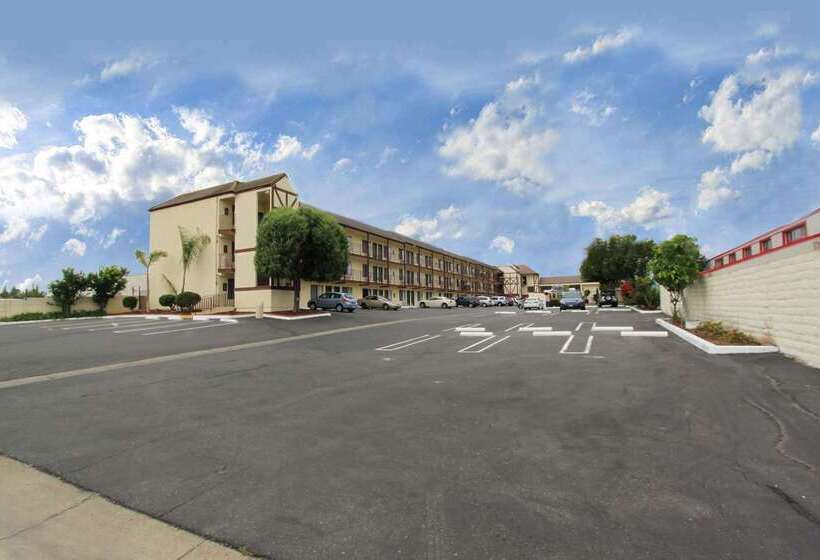 酒店 Best Western Surf City