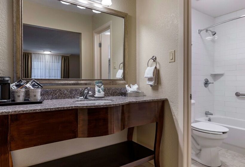 فندق Best Western Swiss Clock Inn