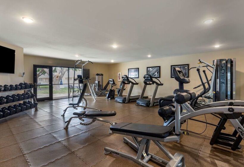 فندق Best Western Swiss Clock Inn