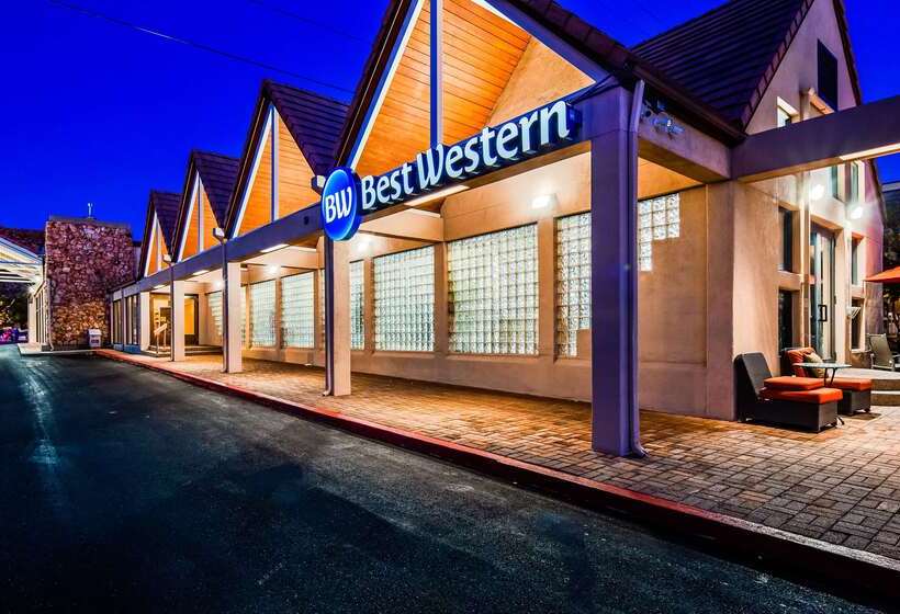 호텔 Best Western Town & Country Inn