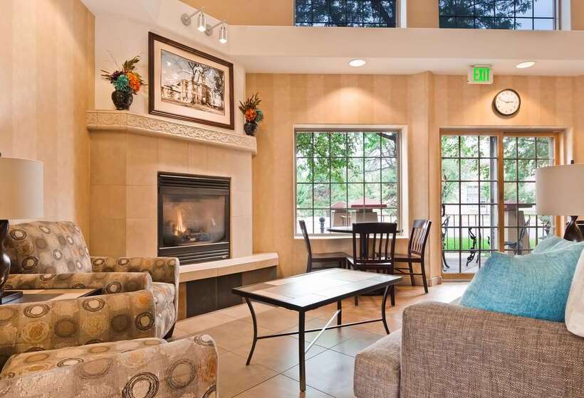 בית מלון כפרי Best Western University Inn