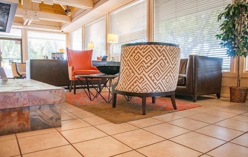 Отель Best Western Village Inn